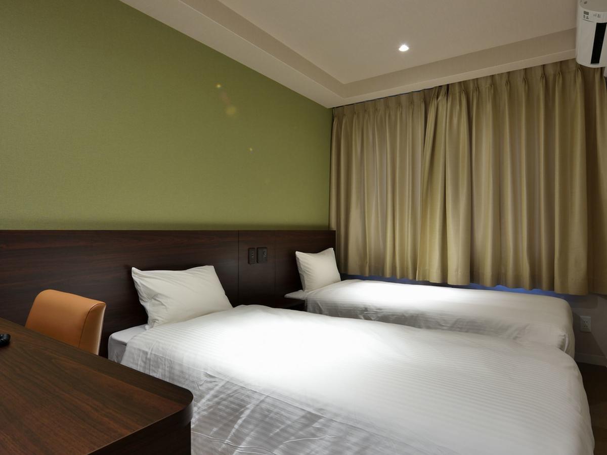 Welina Hotel Honmachi Osaka Exterior photo