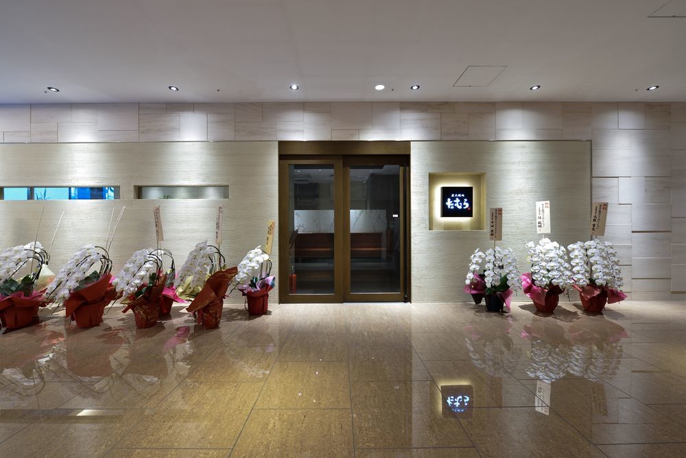 Welina Hotel Honmachi Osaka Exterior photo